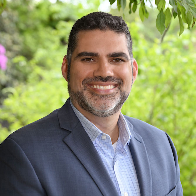 Rodrigo Serrano - realtor